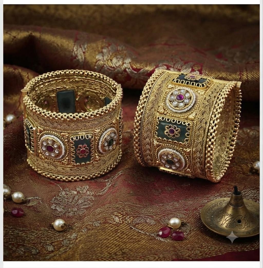Antique Broad Kada