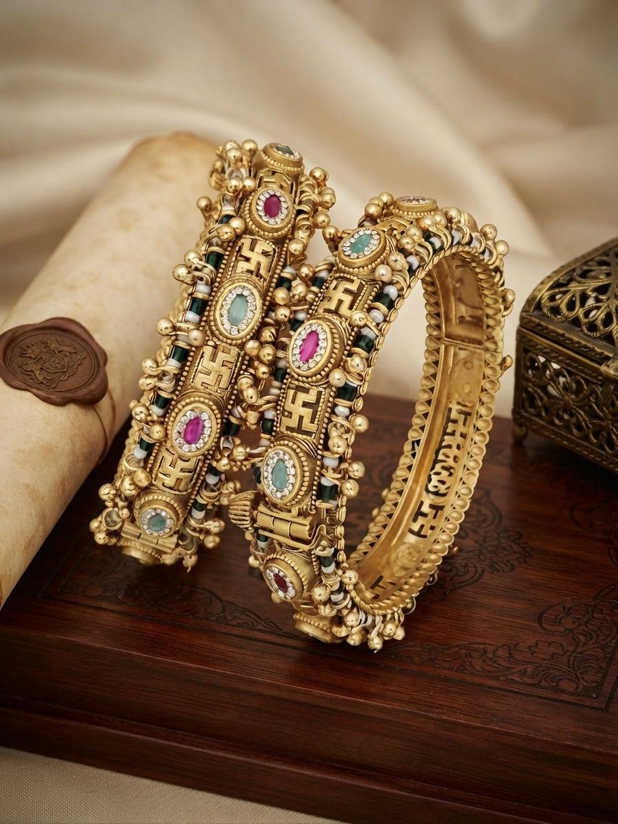 Antique Openable Bangle With Swastik