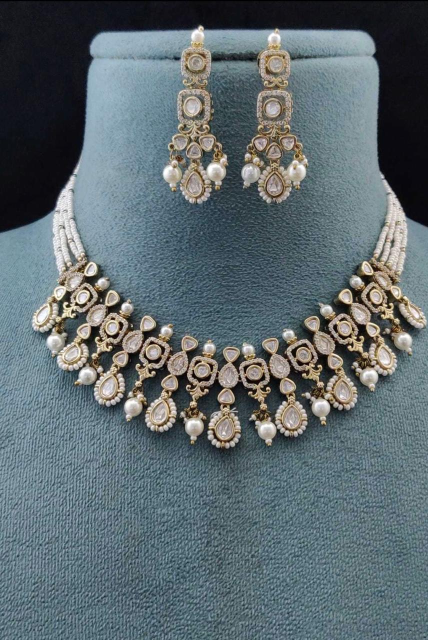 Beautiful kundan with AD Necklace