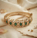 Classic Kundan Kada