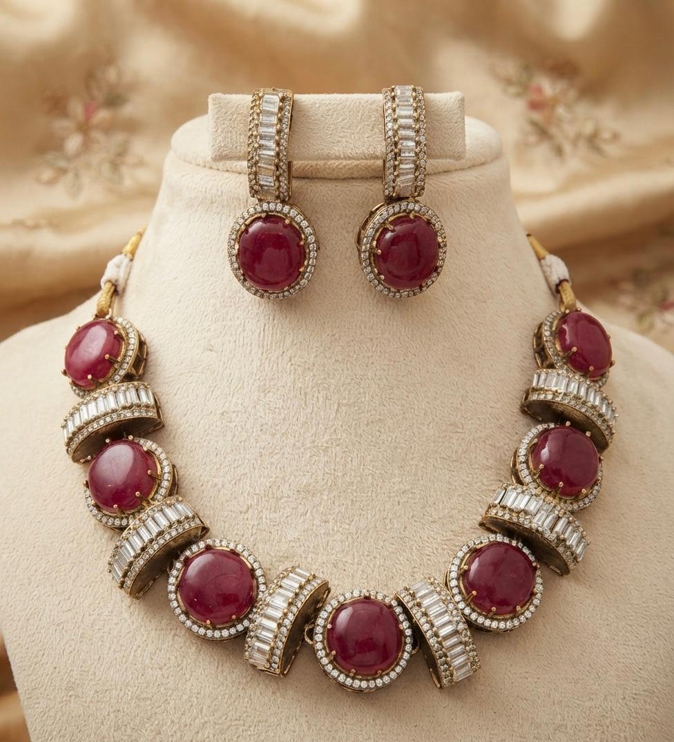 Exclusive Stone Necklace