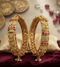 Exclusive Kundan Bangles With Gunghroo