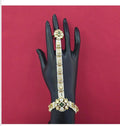 Hathpan With Kundan And Pearls