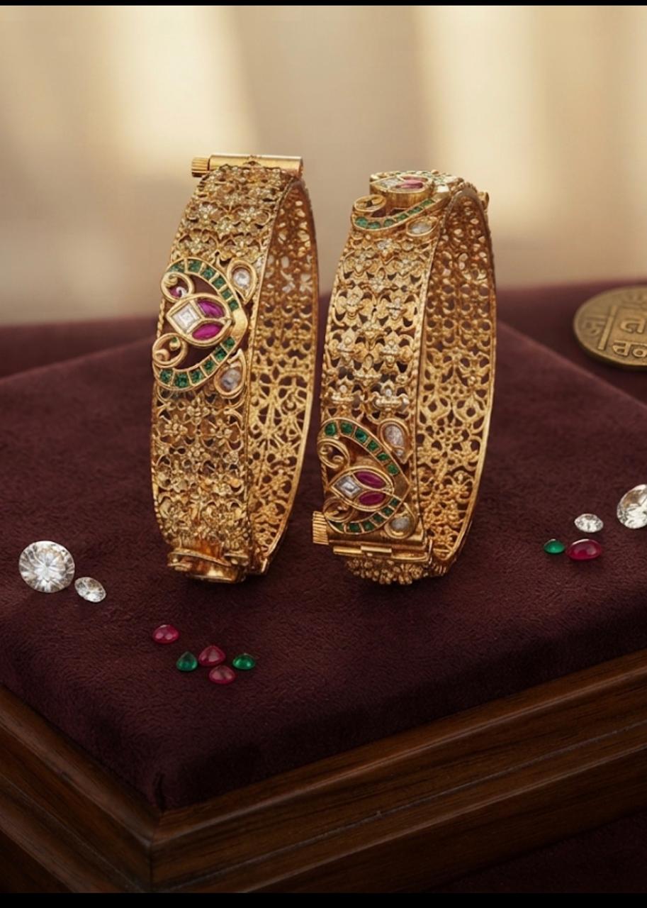 Kundan Bangles
