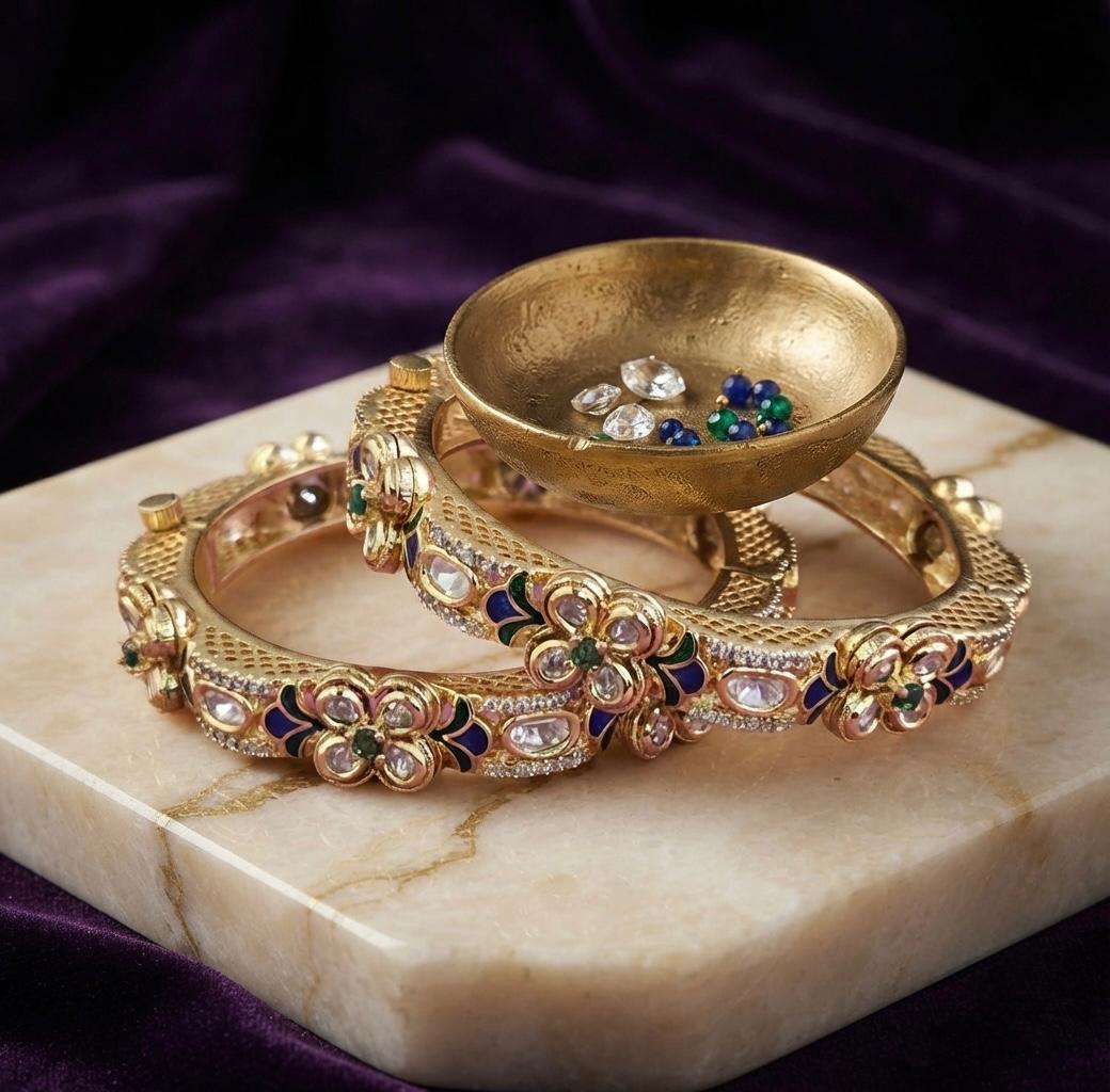 Meenakari Polki Bangle