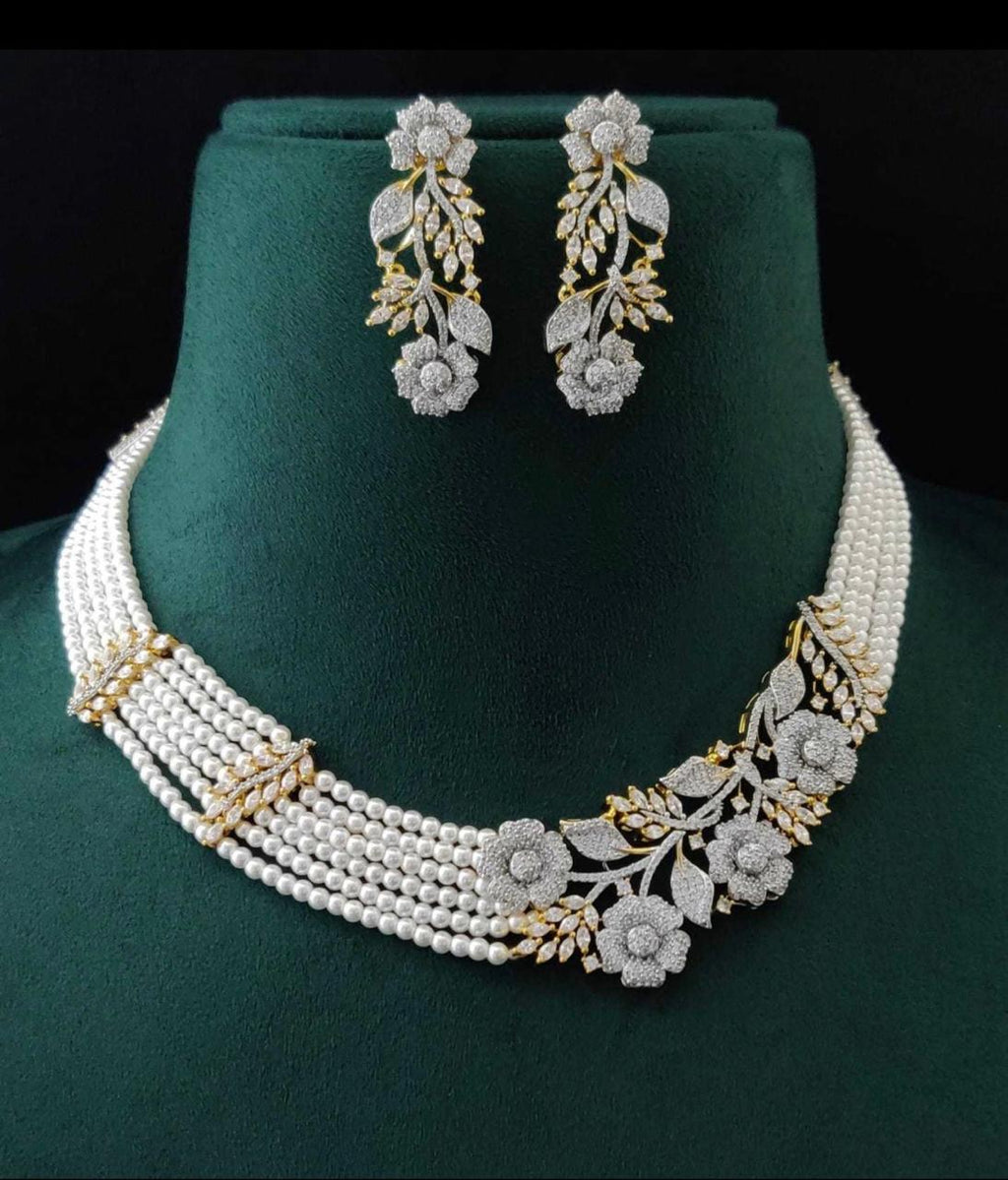 Pearl Exclusive Necklace