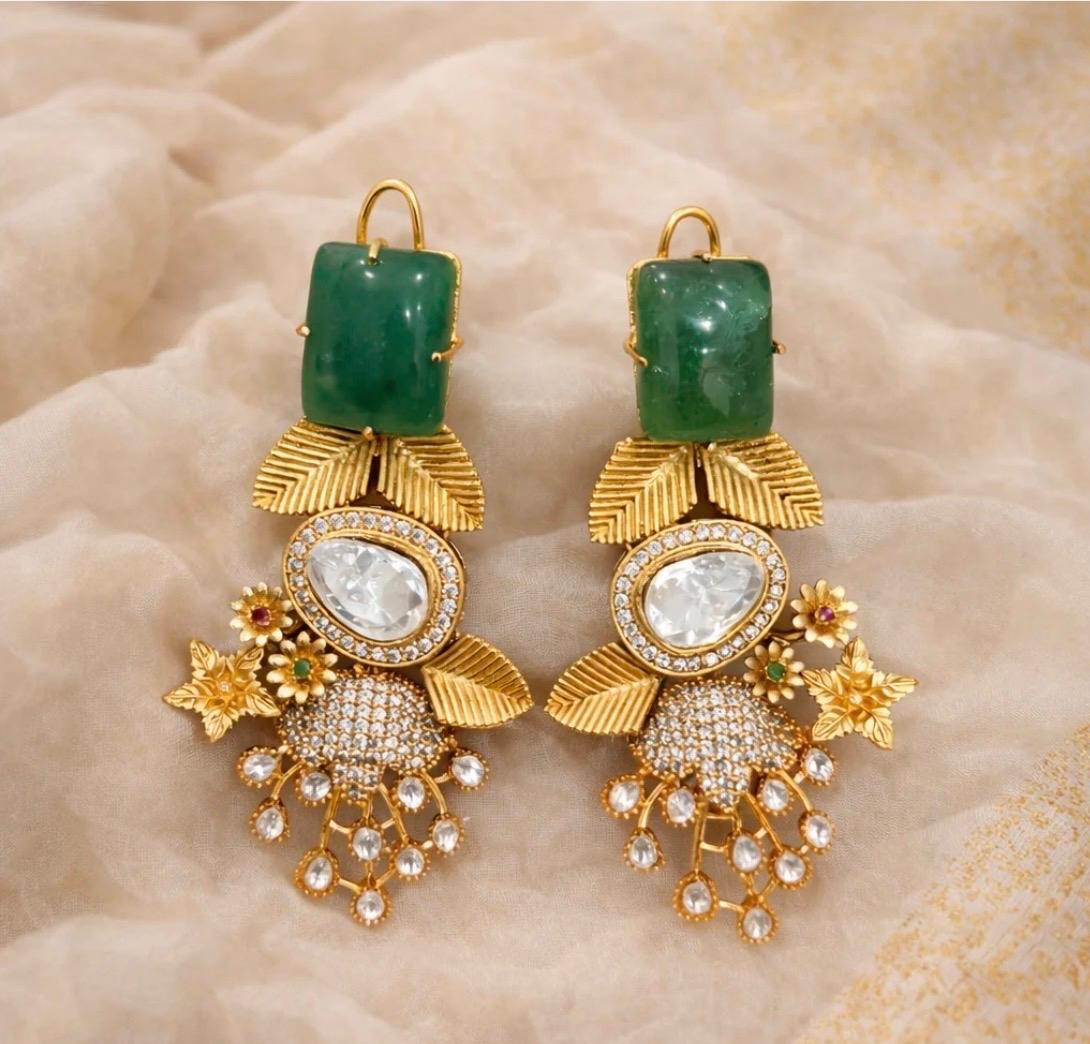 Statement Emrald Pearl jewelry set