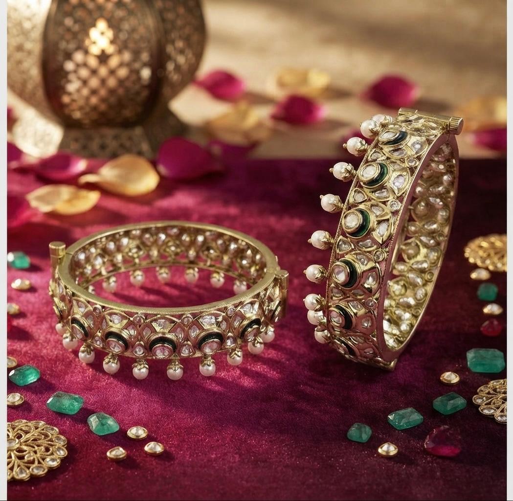 Traditional Indian Kundan Polki Kada